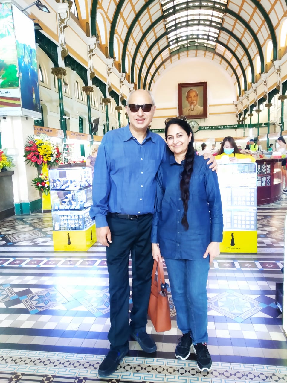 Dr. Arun Sethi
