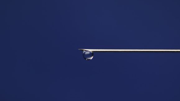 syringe 3908153_1280